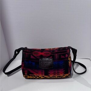 Pendleton Wool Southwestern Aztec Patterned Cross Body Bag